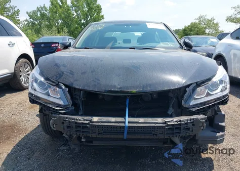 2017 Honda Accord Lx z USA, uszkodzony, nr VIN 1HGCR2F33HA259993